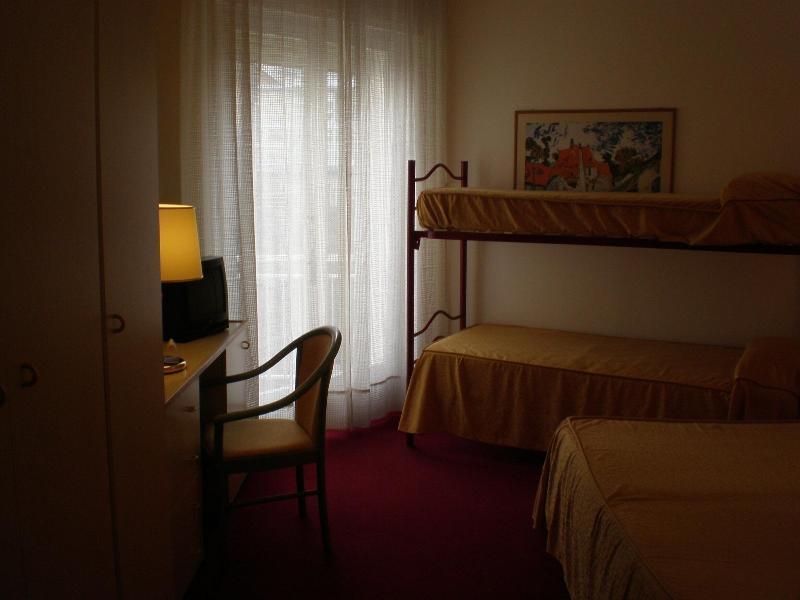 Hotel Majestic Лидо-ди-Езоло Экстерьер фото